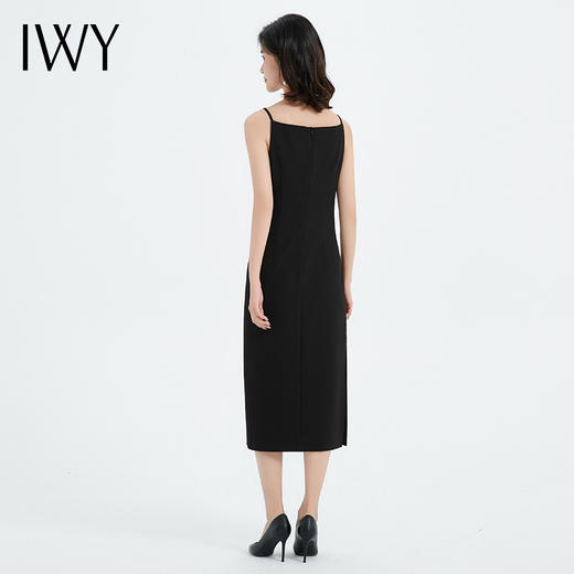 IWY/气质吊带连衣裙女秋冬百搭西装内搭时尚黑色无袖显瘦Q13317 商品图3