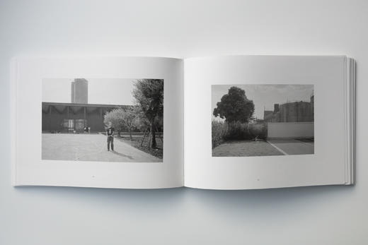 【现货】黄浦江 摄影集 摄影家 张春海先生 创作的影像随笔集 商品图13