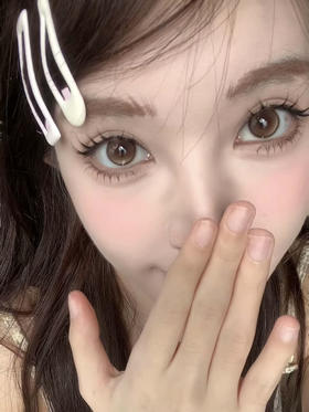 【半年抛】蜂窝奶茶 wecute | 中直径14.2，着色13.4 | 【多副更划算,选款完整色板在详情页】，平价美瞳 棕色美瞳 不会对眼的美瞳