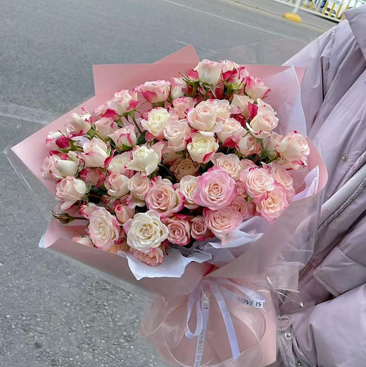 折射泡泡多头玫瑰！一束10-15支，多头！ 商品图0