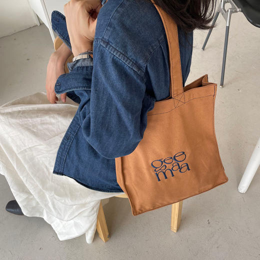 geemaa 撞色刺绣厚款帆布包 商品图2