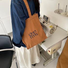 geemaa 撞色刺绣厚款帆布包