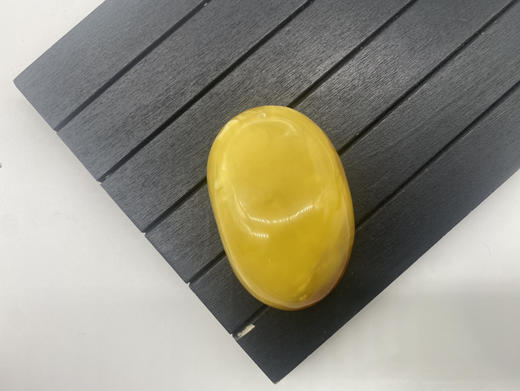 琥珀蜜蜡挂件-5,27.44克 商品图0