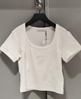 CKJ T恤  J221677YAF