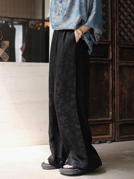 盛唐牡丹 | 真丝提花蝶恋花阔腿裤黑色 平腰版 商品图0