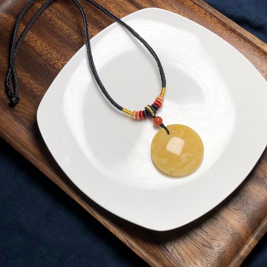 精品天然原矿俄料满蜜琥珀（蜜蜡）公主扣吊坠 饰品美物 商品图3