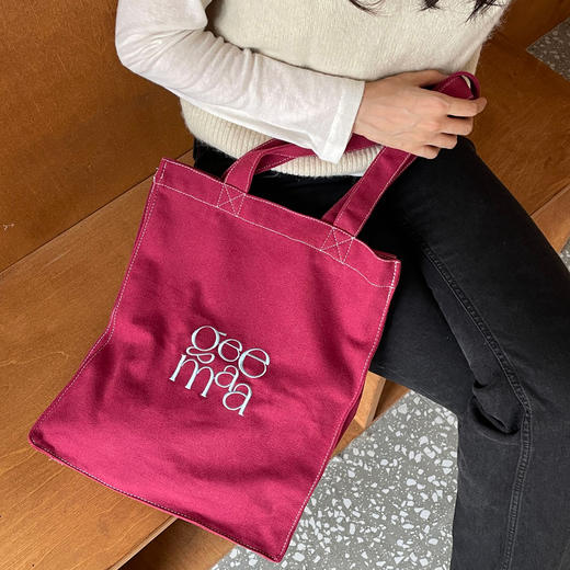 geemaa 撞色刺绣厚款帆布包 商品图10