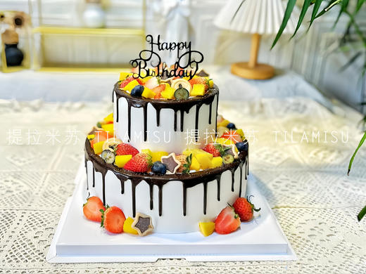 巧克力淋面水果生日蛋糕 商品图0