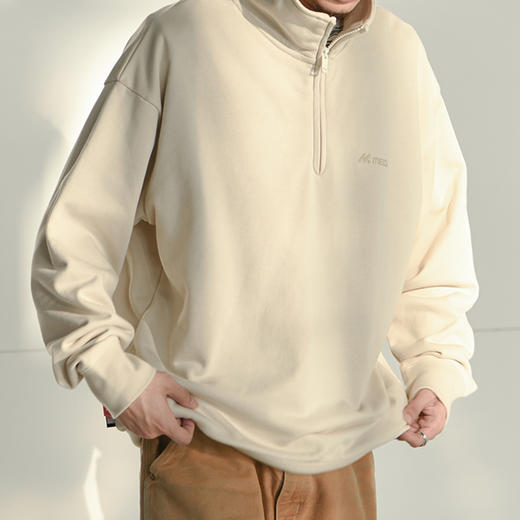 热爱无界 Polo 卫衣 卡其色 商品图2