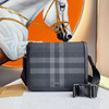秋冬特惠💰800 B家原单斜挎包80741071 精致立挺设计，装饰 Bur格纹，搭配皮革边饰和品牌徽标。 商品缩略图6