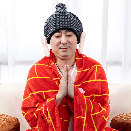 【开启佛系模式！佛系青年3件套】毛毯办公室午睡毯睡觉抱枕毯子两用二合一三件套袈裟 商品图3