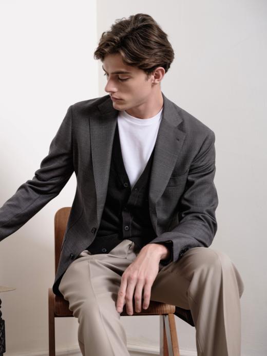 IL CERVO Super 120's 澳洲美丽诺羊毛灰色格纹全麻衬套装 商品图4