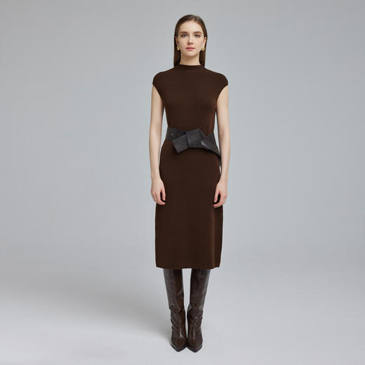 NG672斯尔丽2023秋冬新款宽松简约时尚半高领不包肉不贴身针织连衣裙 商品图3