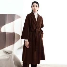 卡莉朵拉大衣C26D7729