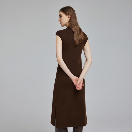 NG672斯尔丽2023秋冬新款宽松简约时尚半高领不包肉不贴身针织连衣裙 商品图1