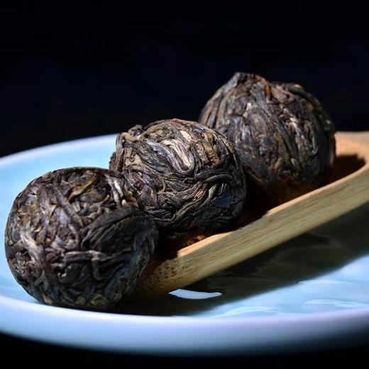 【内部福利】那赛小村300年古树龙珠 浓烈蜜甜香 纯手工捏制 8克龙珠！20颗包邮！ 商品图2