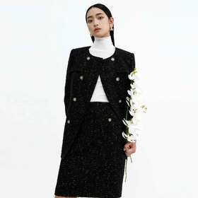 卡莉朵拉半裙C26D7416