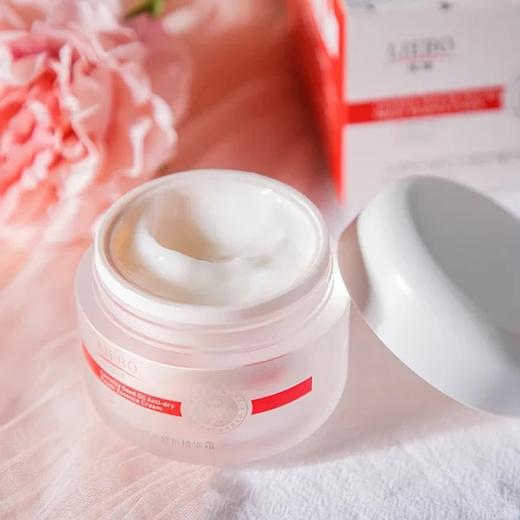 【裂博山茶籽油抗裂手霜、足霜、身体乳】30年抗裂修复配方，以1当6，打造皮肤自愈力，恢复细腻白嫩手脚！ 商品图7