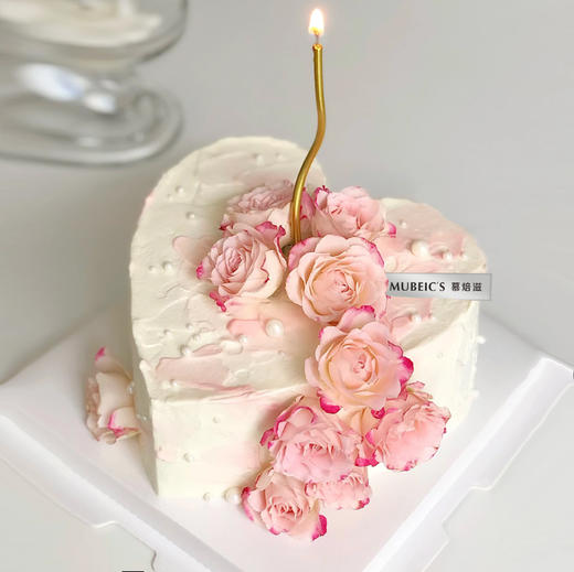 爱心鲜花蛋糕S101 商品图0