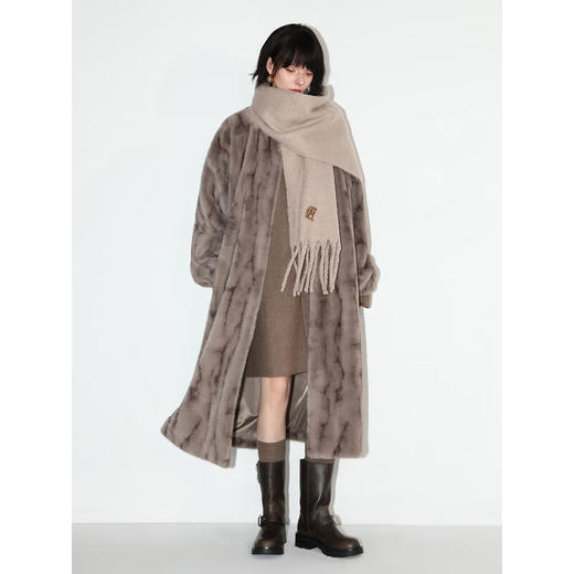 COCOBELLA老钱风环保皮草大衣裸领奢华气质长款毛绒外套WL605 商品图3