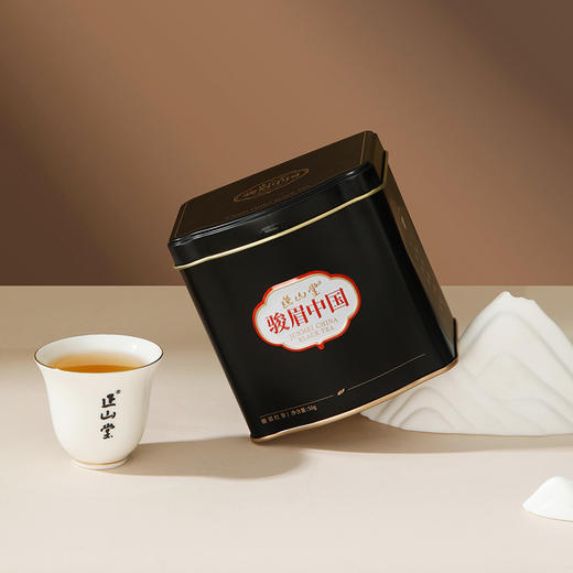 正山堂·骏眉中国·雅黑（一芽一叶）花果蜜香特级红茶罐装茶叶50g 商品图6