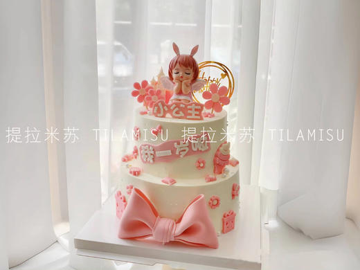 双层安妮公主生日蛋糕 商品图0