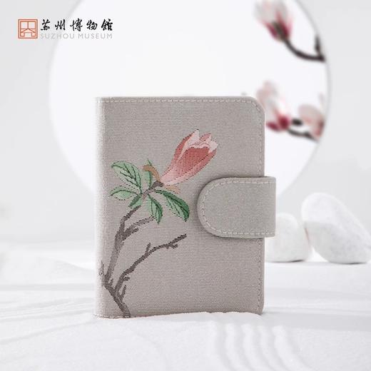 苏州博物馆 缂丝真皮短款钱包（沈周玉兰） 商品图0