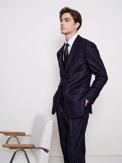 IL CERVO Super 120's 澳洲美丽诺羊毛藏蓝色条纹法兰绒全麻衬套装 商品图0