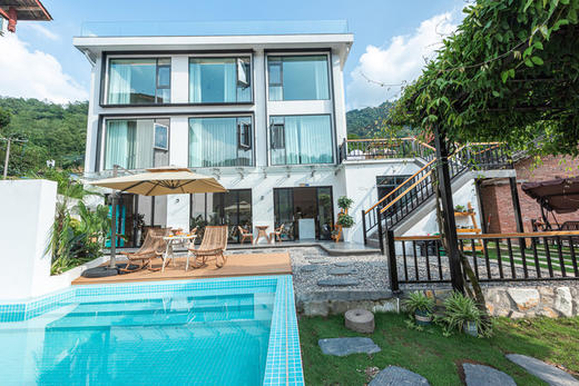 【峨眉山-390号院】7房温泉私汤/泳池小院，清音阁景区、接站服务、登山徒步ydss 商品图0