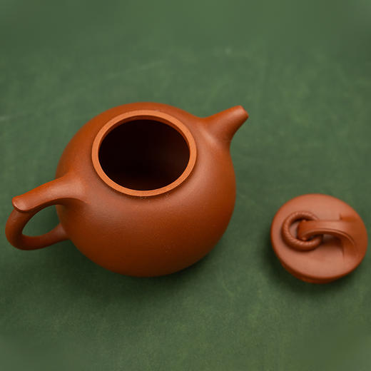 《牛劲冲天壶》 史永棠   高级工艺美术师、资深陶艺家、省优秀中青年陶艺家、省陶瓷协会会员、省民间文学协会会员 商品图1