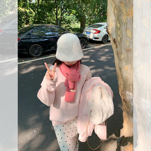 <曾小咸推荐>【可可椰椰】2色毛衣+波点半身裙 商品图0