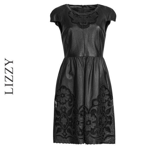 LIZZY秋季女士优雅刺绣镂空花朵圆领绵羊皮连肩袖连衣裙5145 商品图4