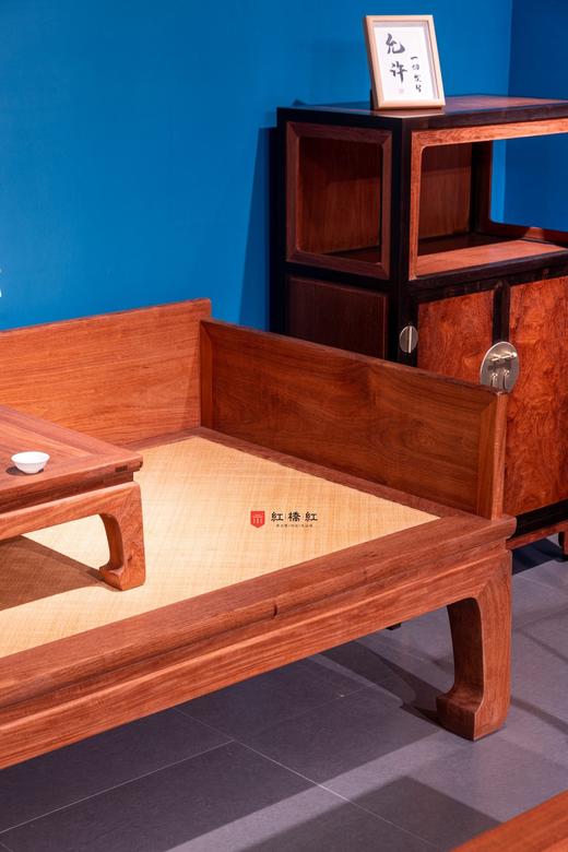 红桥红  家具严选  缅甸花梨（大果紫檀）【藤面 206 直腿三围板 罗汉床 两件套】 商品图4