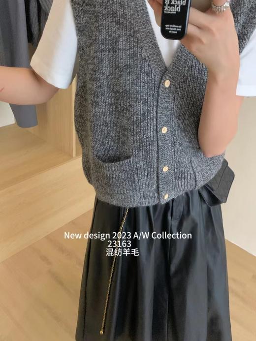 女针织马甲23163 商品图1