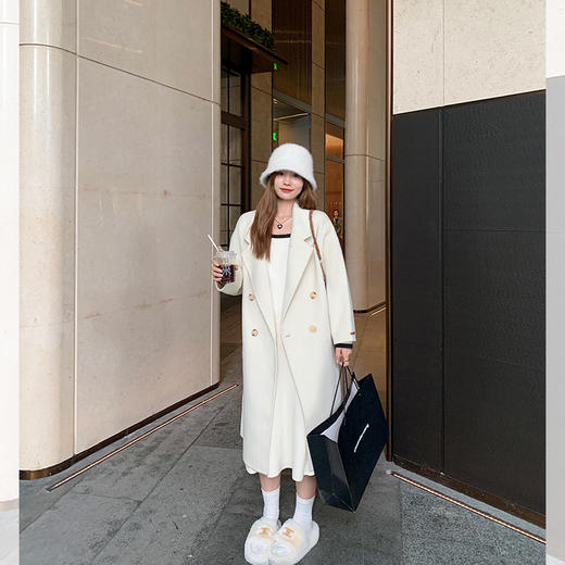 <曾小咸推荐>【气质欧尼】2色方领撞色边长裙 商品图2