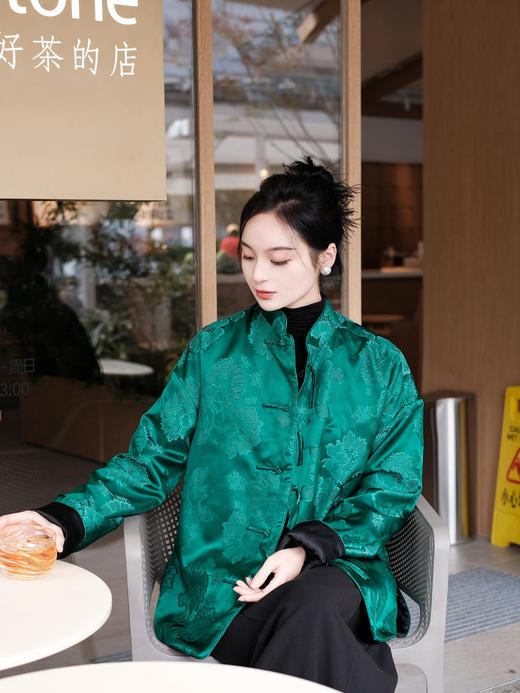 微瑕秒杀| 盛唐牡丹 |祖母绿石榴花对襟外套正反两穿 (不夹棉）[特价品](特殊商品不退不换) 商品图3