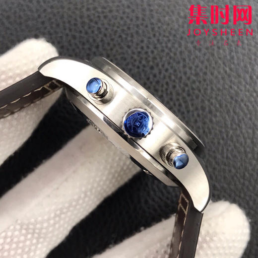 ZF新品——万guoIWC 2019新款喷火战机计时腕表震撼来袭！驰骋高空 分秒必"真" ZF出品，必属精品！
【精彩细节】 商品图4