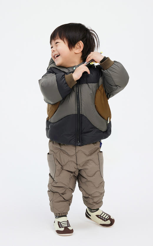 jnby   23年冬款  短款羽绒服  YNAC11010 商品图5