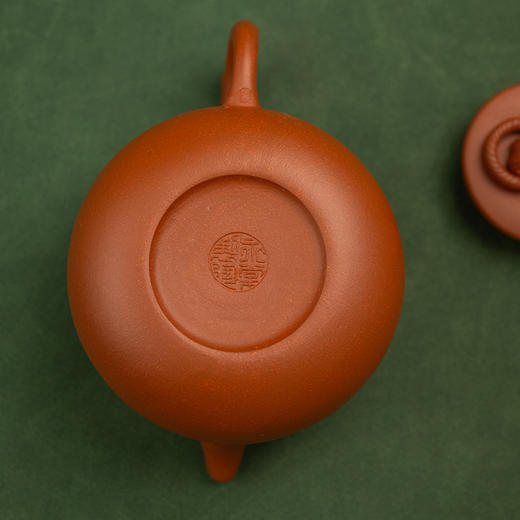 《牛劲冲天壶》 史永棠   高级工艺美术师、资深陶艺家、省优秀中青年陶艺家、省陶瓷协会会员、省民间文学协会会员 商品图3