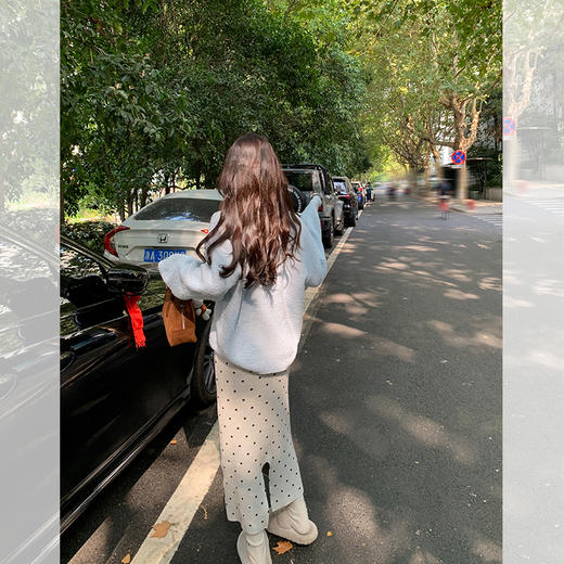 <曾小咸推荐>【可可椰椰】2色毛衣+波点半身裙 商品图3