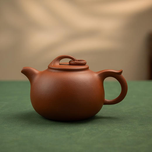 《牛劲冲天壶》 史永棠   高级工艺美术师、资深陶艺家、省优秀中青年陶艺家、省陶瓷协会会员、省民间文学协会会员 商品图0