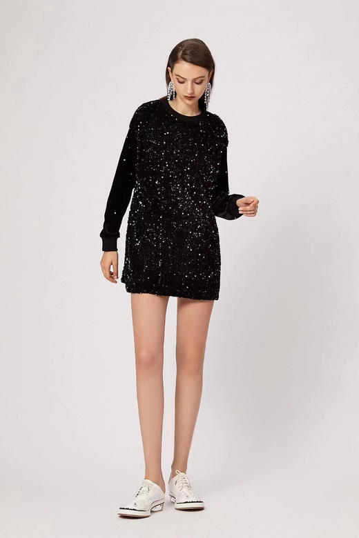 丝绒亮片定位水钻袖卫衣式长上衣 商品图1