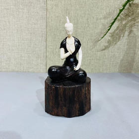 北魏佛°小叶紫檀镶猛犸牙摆件