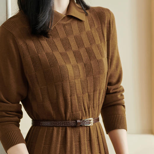 剩S/M/L/XL/XXL 米思阳2026春季新款洋气复古格纹连衣裙设计感褶皱针织裙子女3523 商品图4