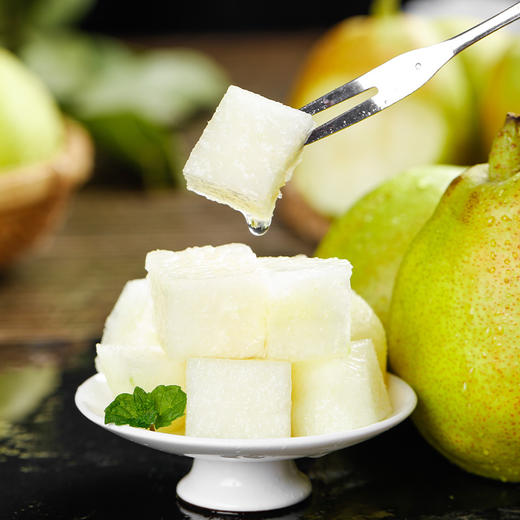 新疆库尔勒香梨，味甜汁多，小小的个头，大大的美味 商品图1