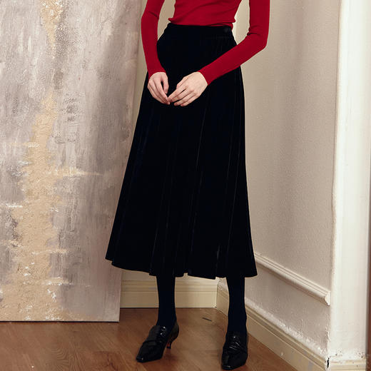 BE09785罗衣复古丝绒黑色高腰半身裙2023冬装新款优雅大摆褶皱裙子 商品图1