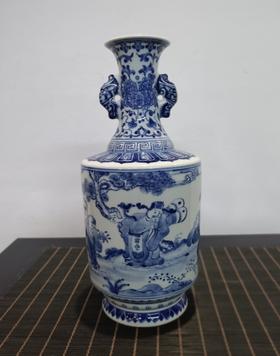 青花福禄寿喜双耳尊