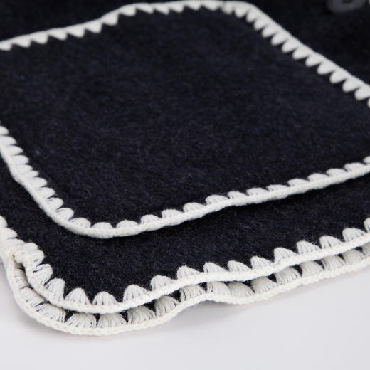 NH937斯尔丽2023冬上新围巾款手工立体绣边撞色宽松显瘦既视感双面大衣 商品图5