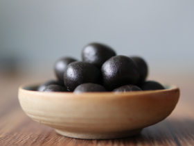  冬令养“藏”，九蒸九晒黑芝麻丸你吃对了吗？ 