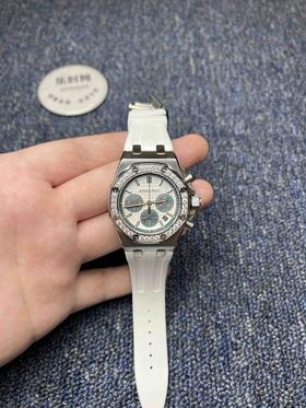 小红书热门爱彼Audemars piguet 皇家橡树离岸型26231女款 表径37mm 明星王子文同款